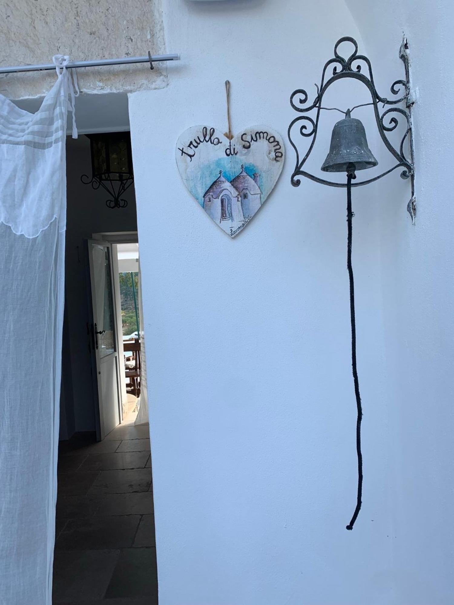 Il Trullo Di Simona Bed and Breakfast Locorotondo Exteriör bild